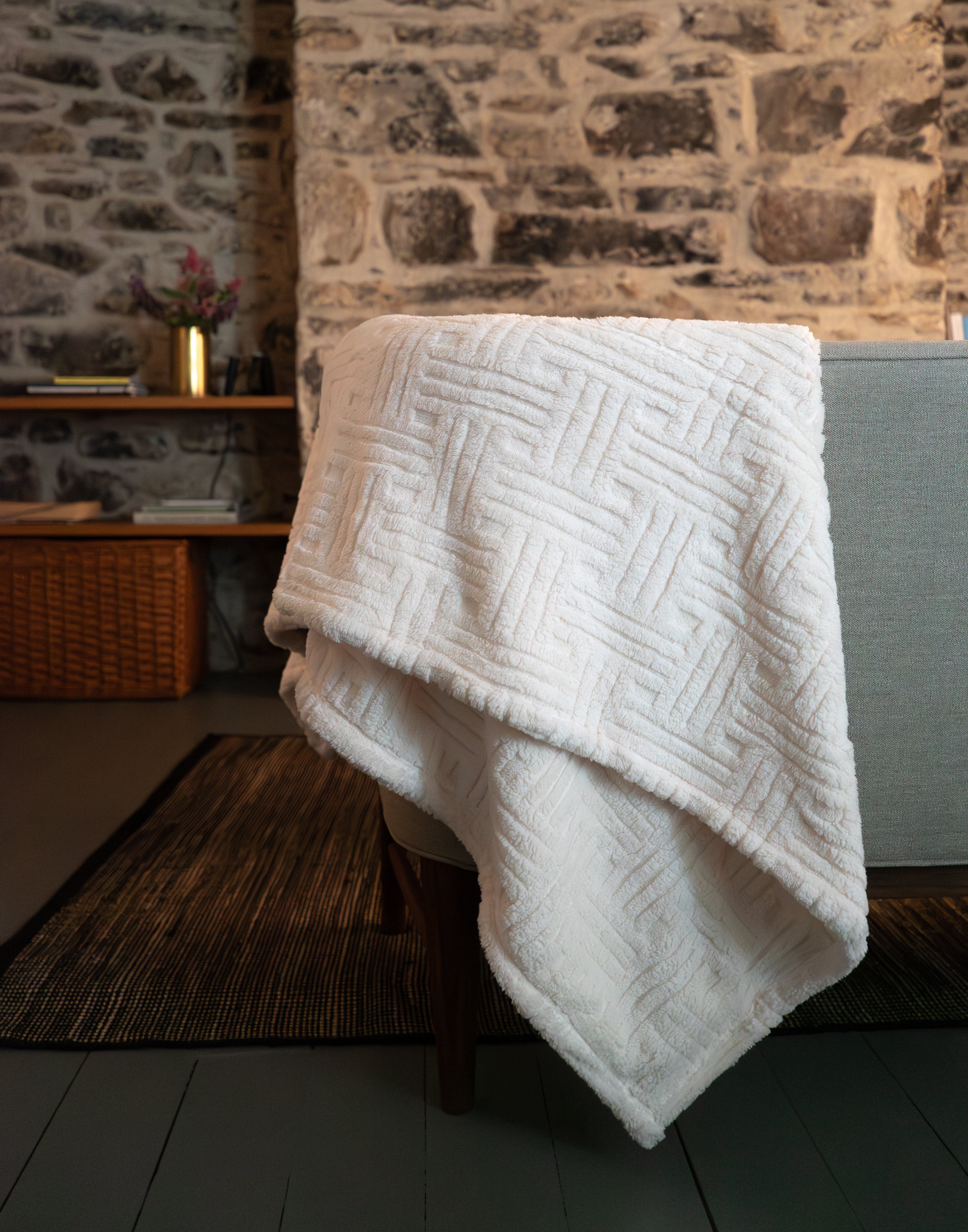 Luxury Heated Blanket - 180x160cm King Size Sherpa | Ocoee House