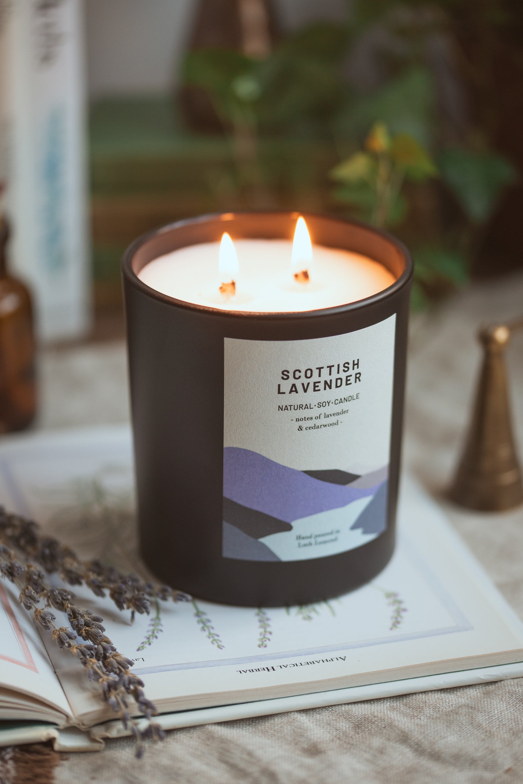 Scottish Lavender - 760g - Organic & Vegan Scented Candles | Ocoee House